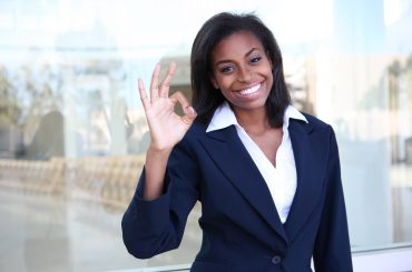 african-business-woman-success-19251253